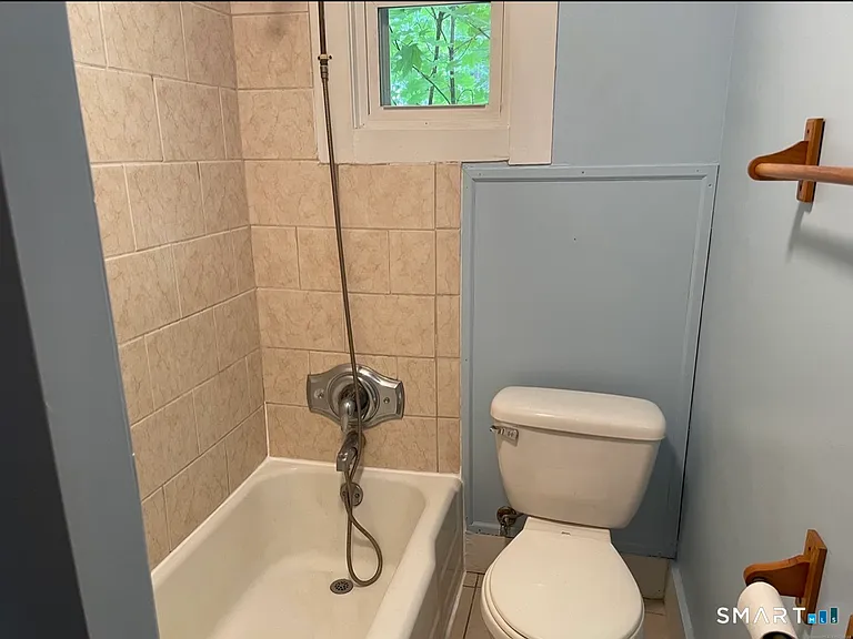 26 Cedric Ave — Photo 6