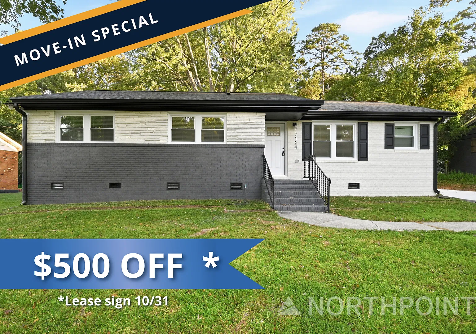 $500 Off First Month! Available for Immediate move in! Recently renovated 3 bed 2 bath — Photo 1