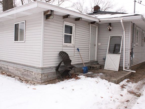 5th image of 2223 Marvin Ave