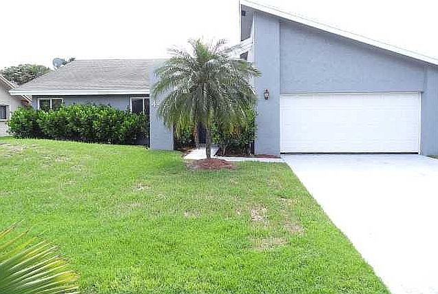 1st image of 4461 NW 72nd Ave