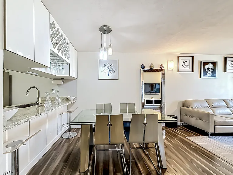 18296 Mediterranean Blvd #404 — Photo 5