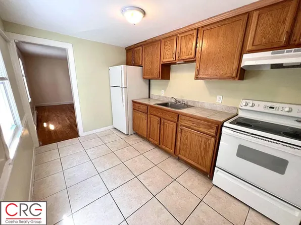 632 Main St APT 8, Malden, MA 02148
