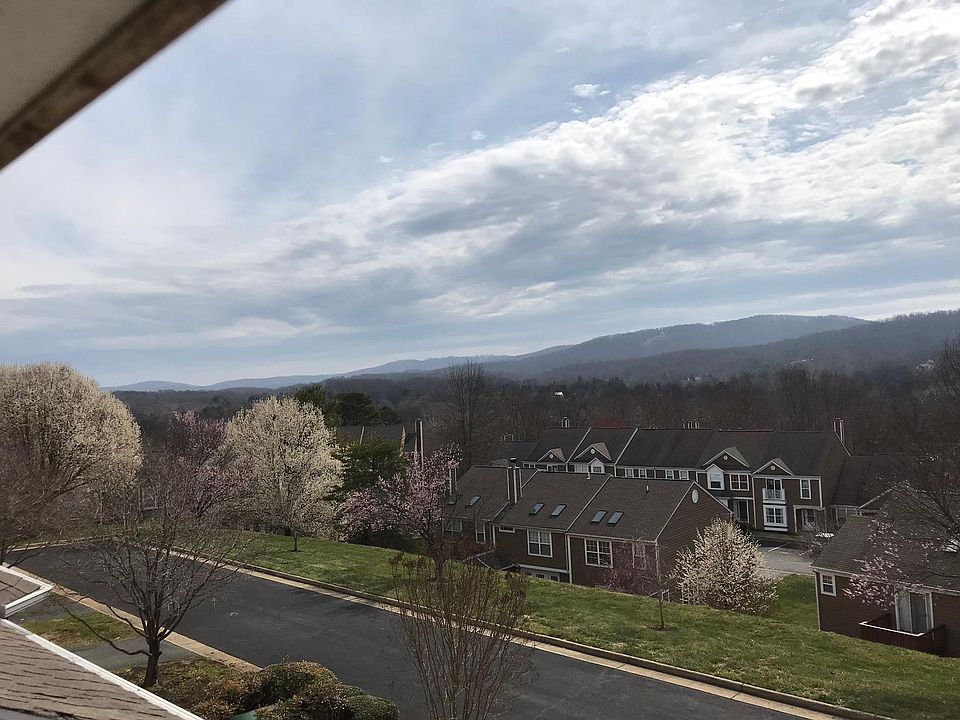 Wake up to this view from the Master Brd and Kitchen. 