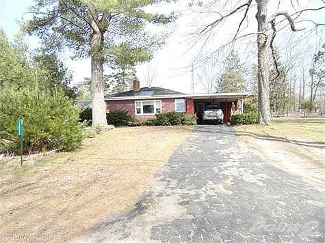 1st image of 13095 Lakeside Ave