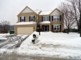 211 Oakton Ln, Lake Villa, IL