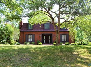 1663 Glenfield Ln, Toledo, OH 43614