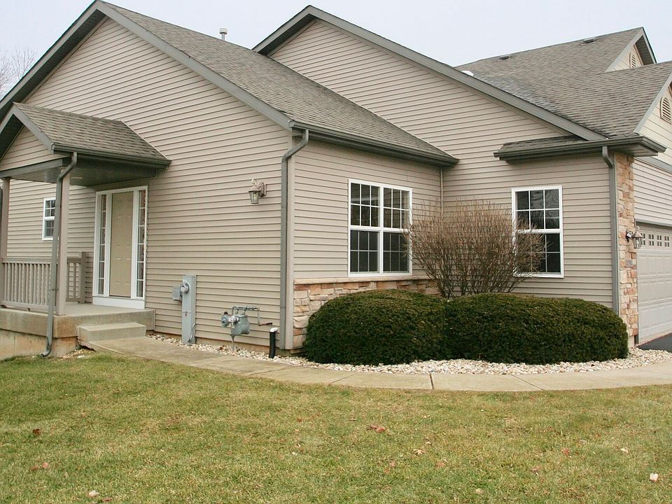 1st image of 11761 River Hills Pkwy #0
