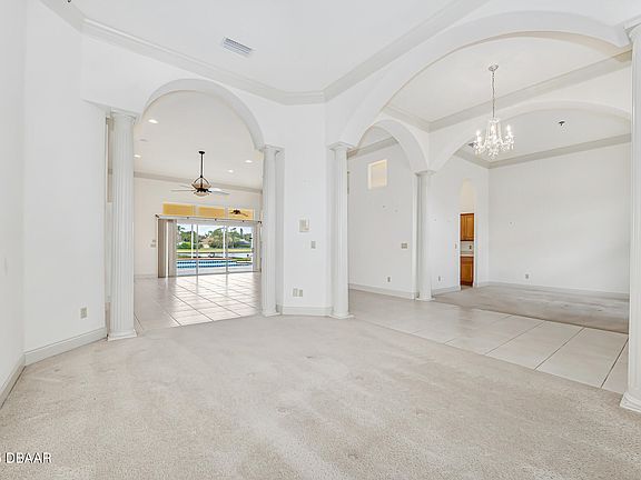 5th image of 6083 Sabal Hammock Cir