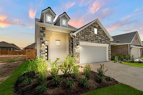 2235 Garden Arbor Ln Photo 1