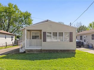 331 Elmwood Ave, Barberton, OH 44203
