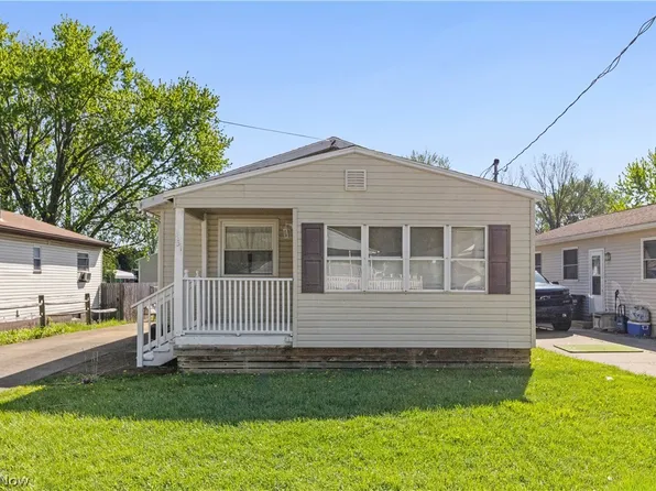 331 Elmwood Ave, Barberton, OH 44203