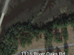 1116 River Oaks Rd, Brunswick, GA 31523