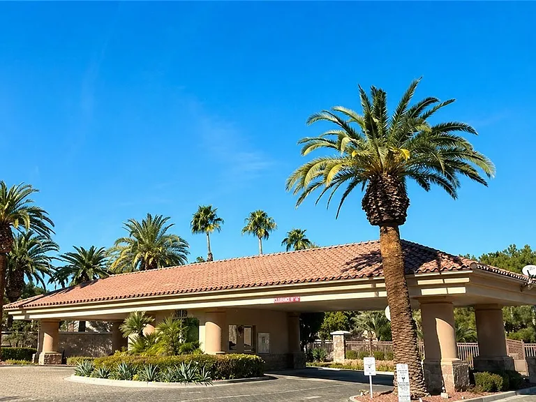 2050 W Warm Springs Rd #2422 — Photo 40