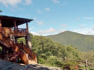 305 Panther Dr, Maggie Valley, NC 28751