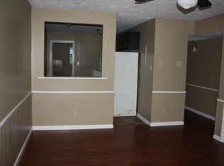 8 7th St #A, Jackson, GA 30233