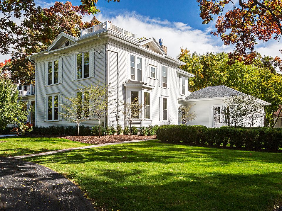 TIMELESS CURB APPEAL