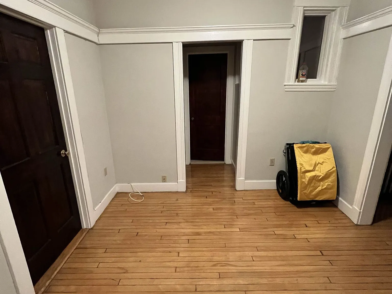 2 bed, 1.0 bath, $3,350 — Photo 1