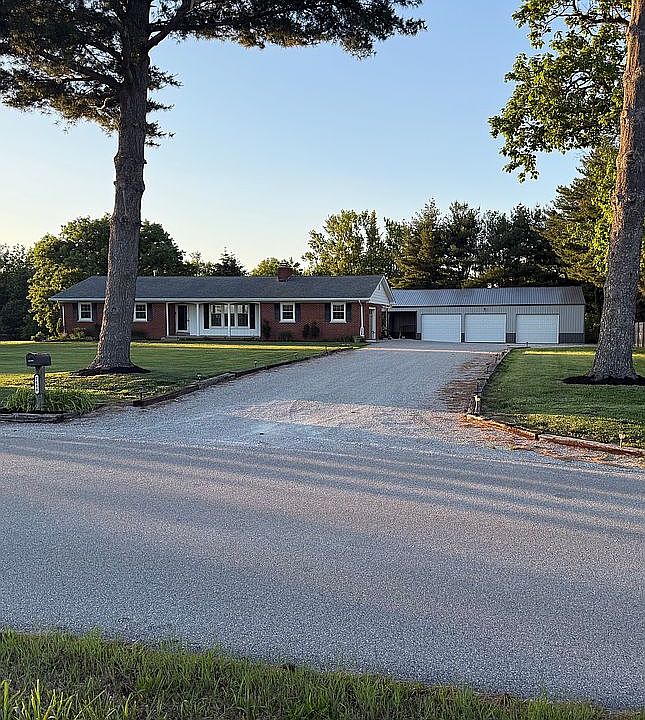 1st image of 7688 Vann Rd