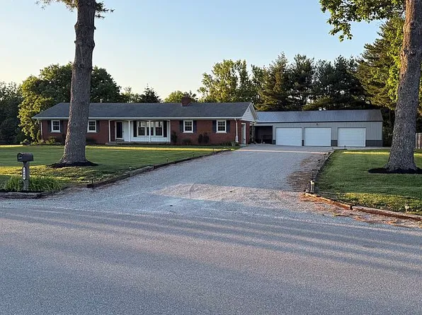 7688 Vann Rd, Newburgh, IN 47630