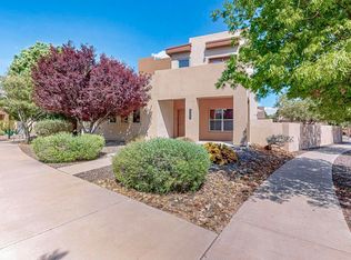 2331 Gandert Ave SE, Albuquerque, NM 87106