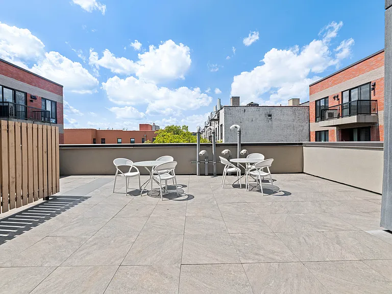 2600 7th Ave #6R — Photo 15