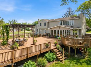 60 Sunset Dr, Howell, NJ 07731