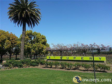 Nearby Etude Vineyard