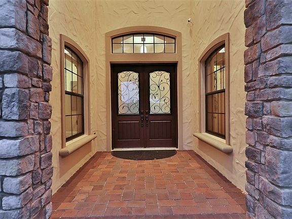 5th image of 32222 Red Tail Blvd