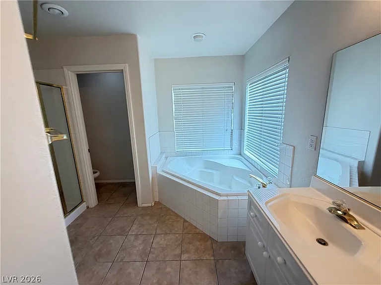 578 Poplar Leaf St — Photo 23