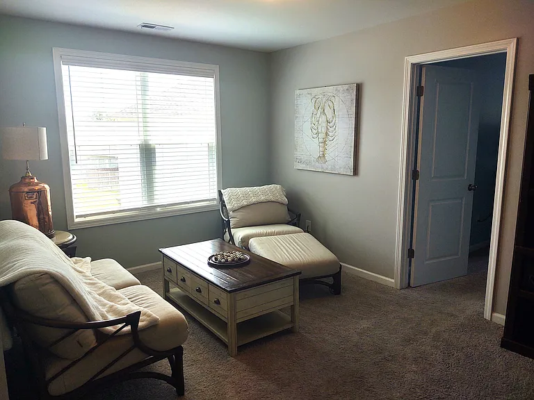 1404 Kinsley Ct NE — Photo 22