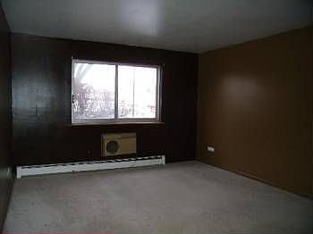 3rd image of 1188 Royal Glen Dr APT 132