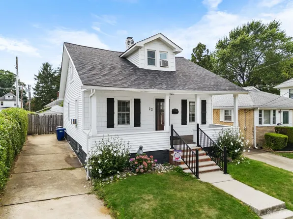 22 Exton St, South River, NJ 08882