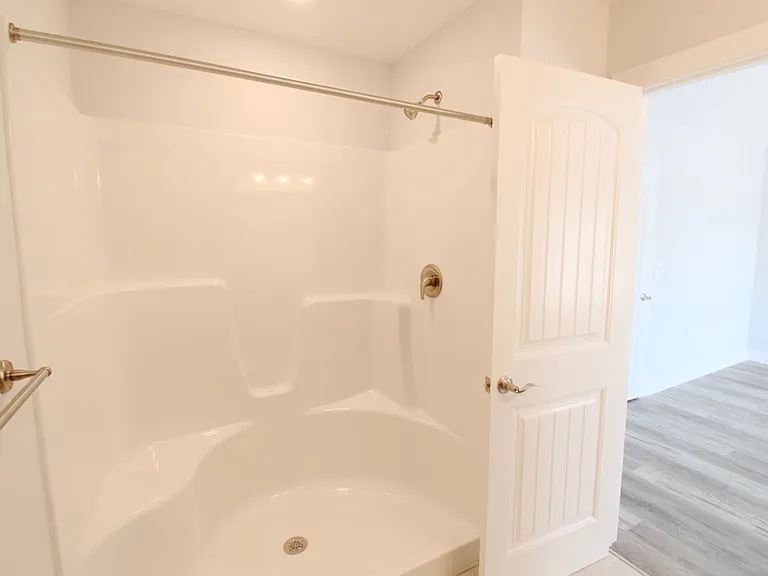 1073 Bluemoon Dr — Photo 24