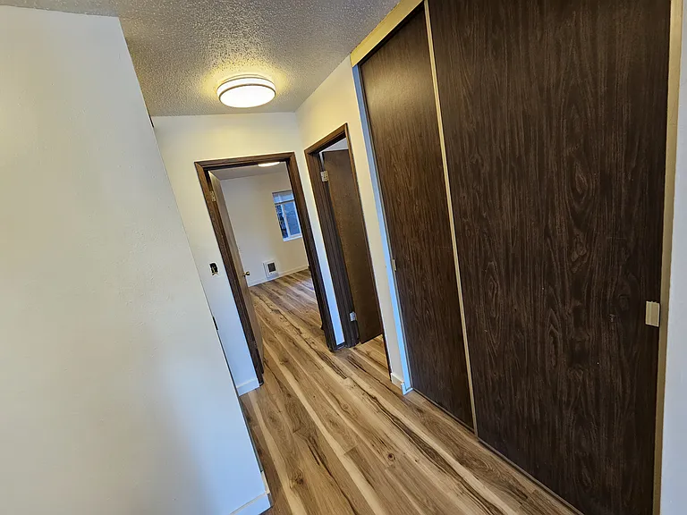 924 Shorewood Dr #C-26 — Photo 14