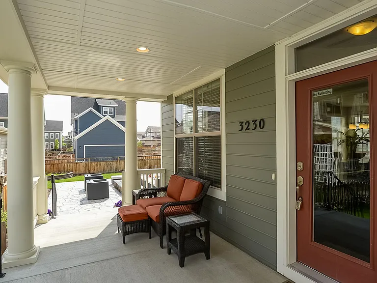 3230 Spruce St — Photo 3