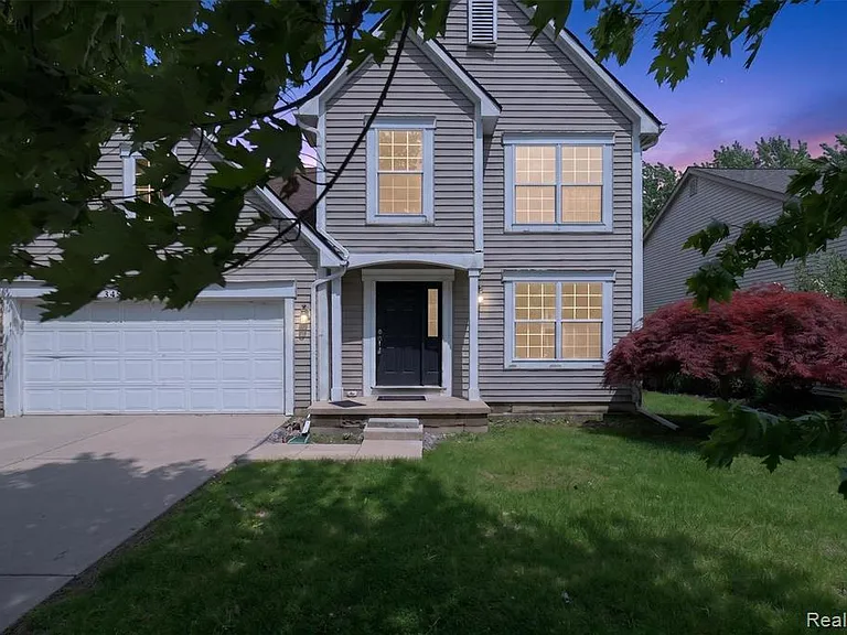 3457 Ashburnam Rd — Photo 1