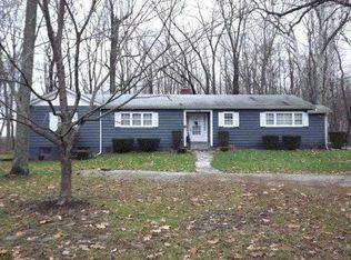 3576 N Tanglewood Ln, Shelbyville, IN 46176