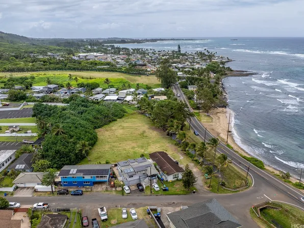 54-011 Waikulama St, Hauula, HI 96717