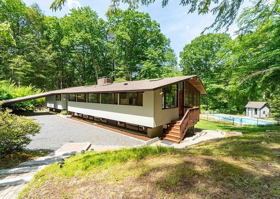 17 Stonehedge Rd, Lincoln, MA 01773 Zillow