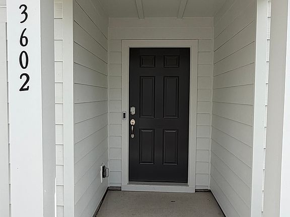 4th image of 3602 Elm Grove Ln
