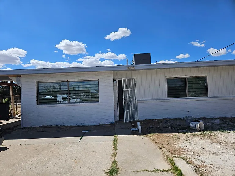 8617 Mount Shasta Dr — Photo 5