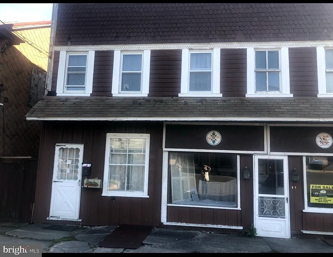 9 E Ludlow St, Summit Hill, PA 18250 Zillow