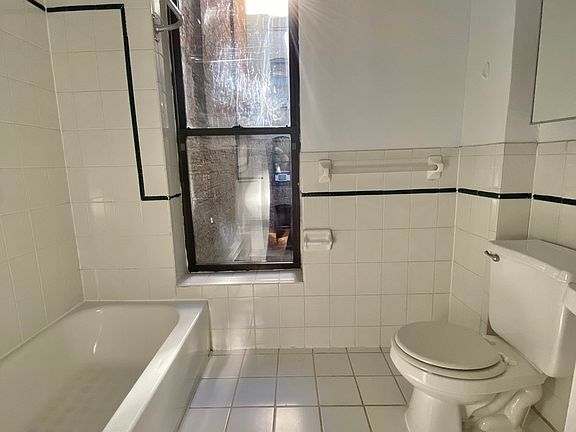5th image of 433 E 80th St #16A