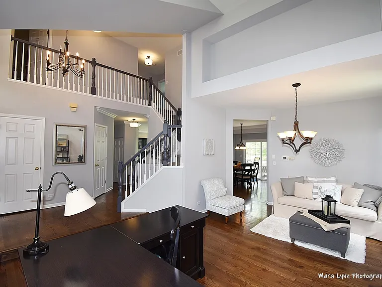 718 Viewpointe Dr — Photo 8