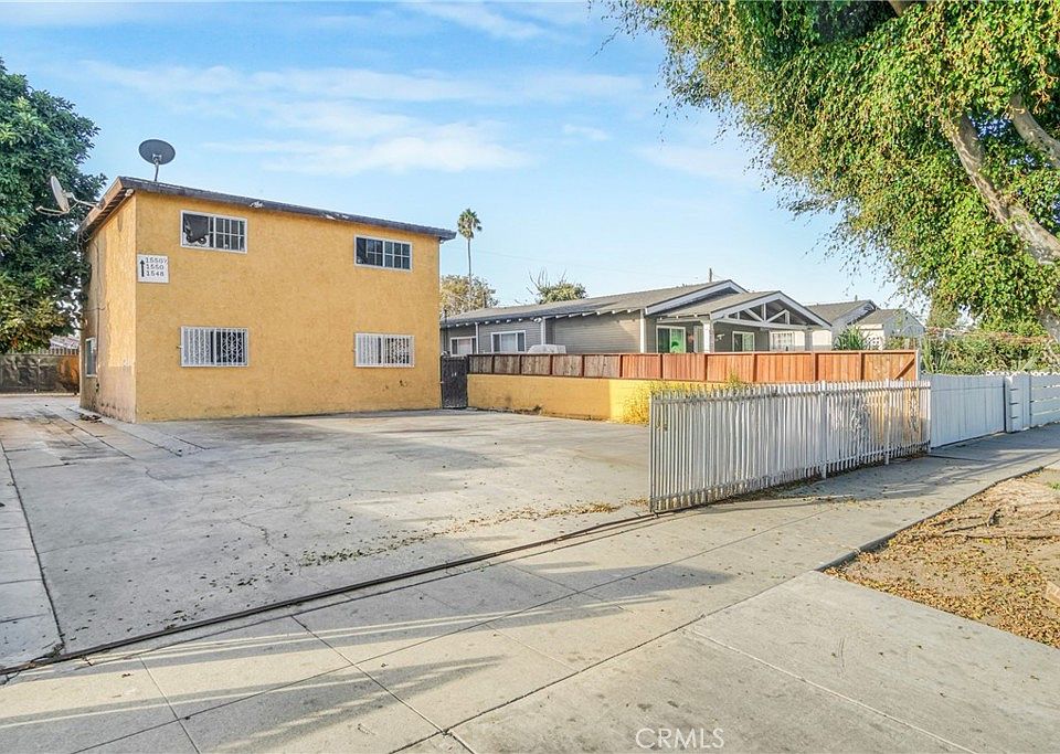 1st image of 1548 W 59th Pl