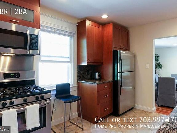 3rd image of 1221 N Utah St APT B