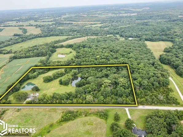 3683 Lake Rd, Ottumwa, IA 52501