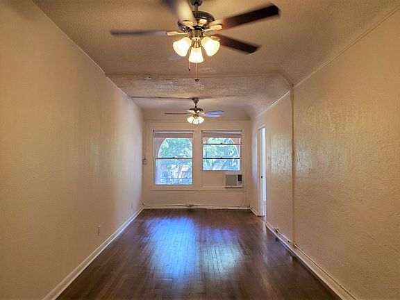 4th image of 420 W Elsmere Pl APT 3
