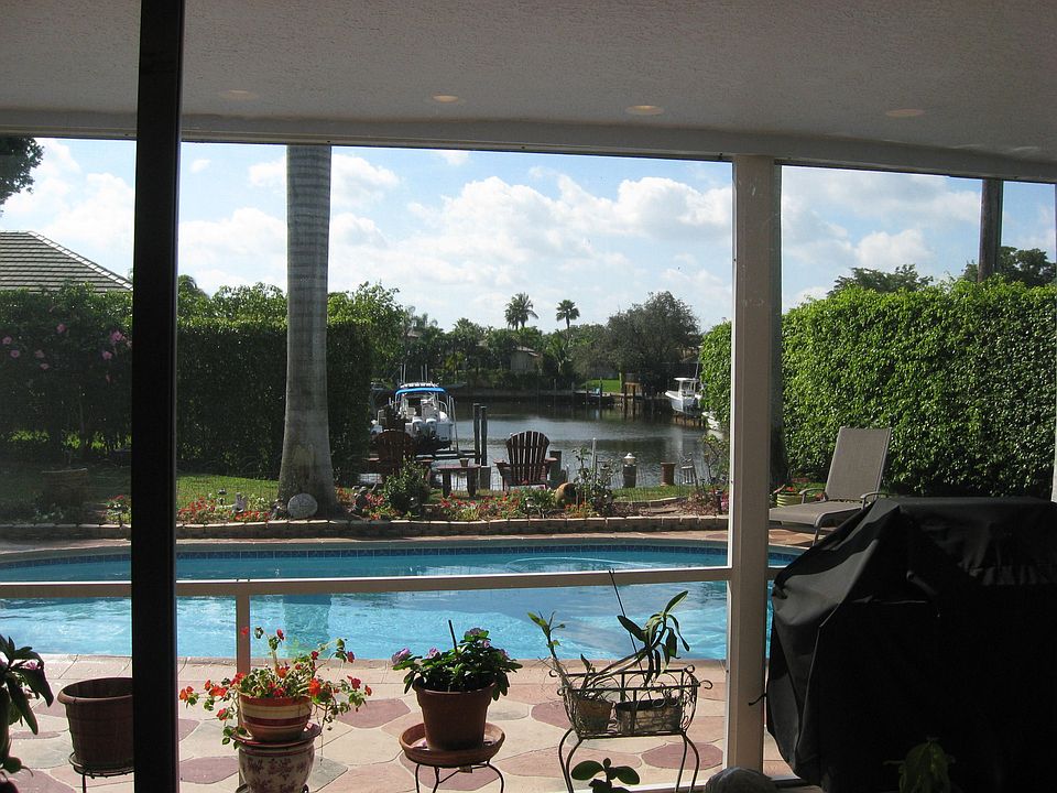 2nd image of 750 Elm Tree Lane