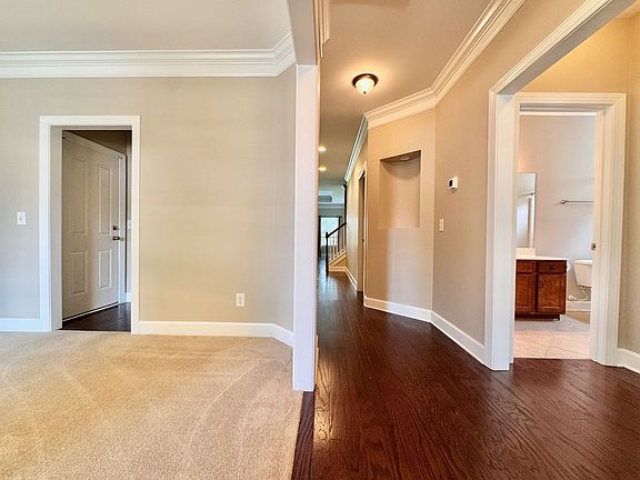3rd image of 8412 Danbrook Dr